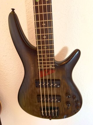 Bajo Eléctrico Ibanez SR605E BKT 5 Cuerdas