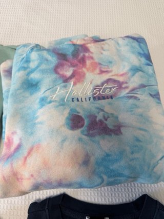 Lote 4 sudaderas Hollister