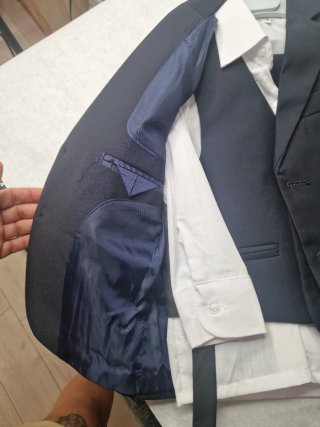 Traje de niño azul TALLA 4 AÑOS