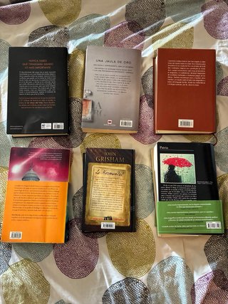 6 lotes de libros best seller impecables.