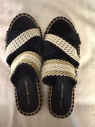 Chanclas Tommy Hilfiger Talla 36