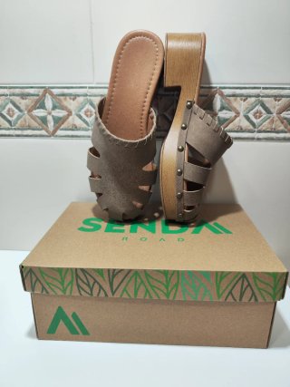 Sandalias Beige/Marrón Mujer
