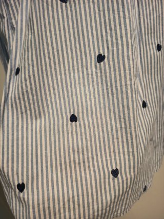 Camisa Caramel Rayas Corazones Talla L