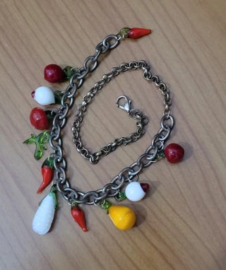 Bracciale vintage multicharms frutta e verdura