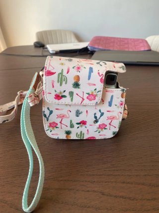 Fotocamera Fujifilm Instax Mini 9 con custodia