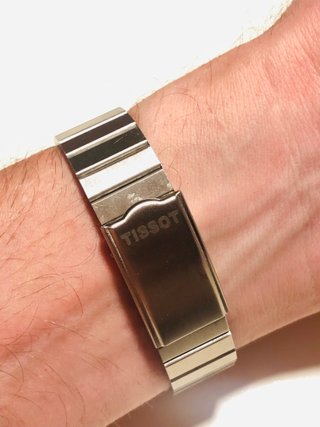 Reloj Tissot Seastar TV 70s Manual Violeta