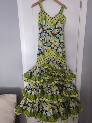 Vestido Flamenco Verde y Negro Flores