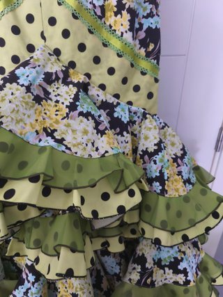 Vestido Flamenco Verde y Negro Flores