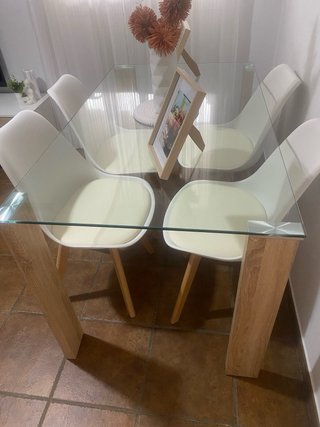 Mesa cristal y roble