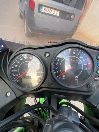 Kawasaki ER6F 650cc