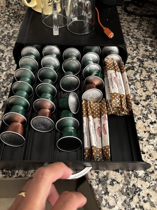 Cafetera Nespresso Delonghi Essenza Mini