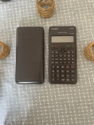 Calculadora Casio fx-82MS (requiere bateria)