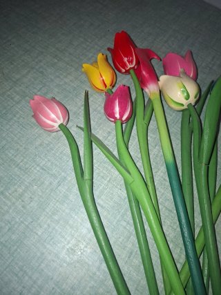Fiori di legno decorativi