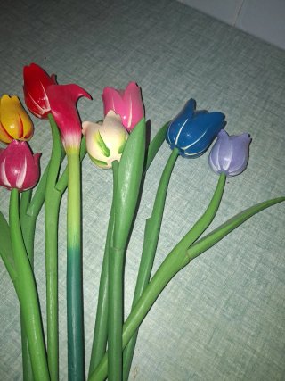 Fiori di legno decorativi