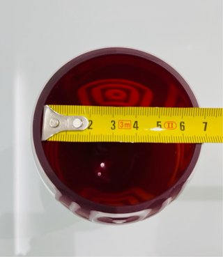 Jarrón de cerámica blanco y rojo. Solo envío