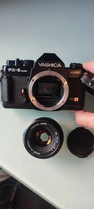 Yashica FX-3 Super 2000 +ML 50mm f/1.9 Pruebala!