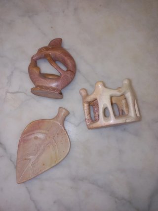 3 sculture saponaria Kenya