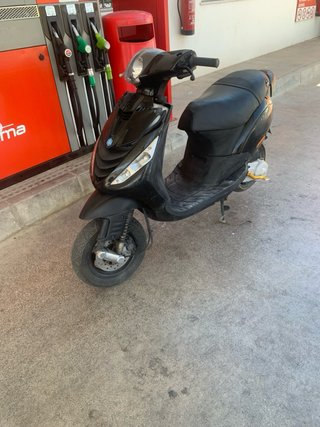 Piaggio Zip SP