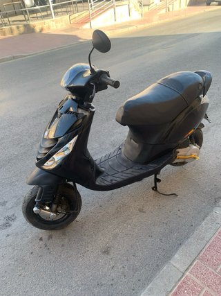 Piaggio Zip SP
