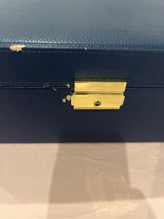 Joyero azul con detalles dorados