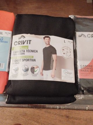 Lote 4 Camisetas Crivit Talla L y XL