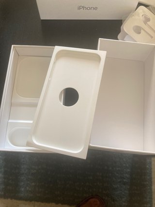 Caja iPhone SE
