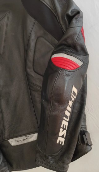 Chaqueta Dainese Delta Pro Talla 56