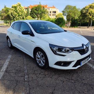 RENAULT MEGANE AÑO 2018 LIMITE 1.2 PEGATINA C