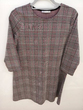 Vestido cuadros gris y rojo talla L