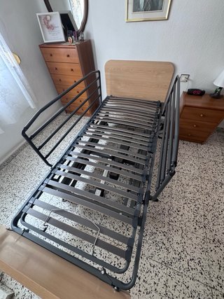 Cama eléctrica elevable madera y metal