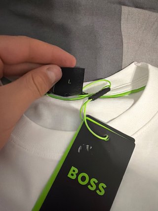 Camiseta Boss Blanca Logo Grande