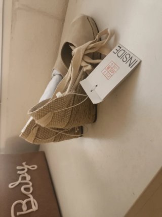 Sandalias Inside Talla 37 Beige