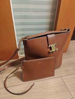 Bolso Cubo Celine Marrón Cuero