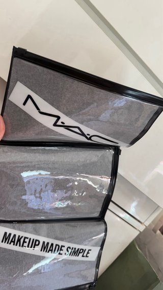Lote 4 neceseres M·A·C Cosmetics nuevos – Makeup M