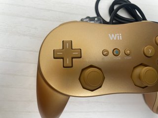 Classic Controller Pro Nintendo Wii Gold Oro Rvl-0
