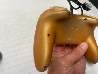 Classic Controller Pro Nintendo Wii Gold Oro Rvl-0
