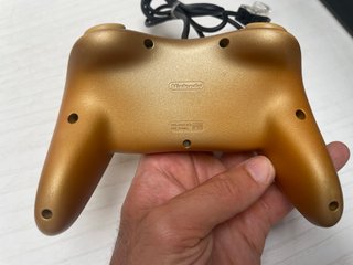 Classic Controller Pro Nintendo Wii Gold Oro Rvl-0