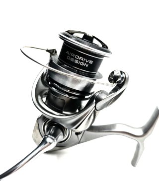 Carrete Pesca Daiwa Exceler LT4000-CXH