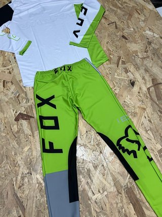 Traje Fox Motocross Niño Talla XS