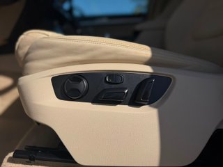 Volkswagen Touareg 2012