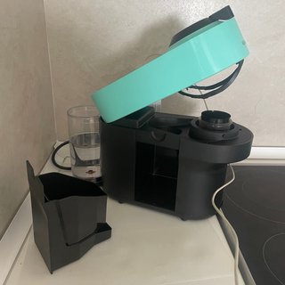 Cafetera Nespresso Vertuo Nueva en garantia