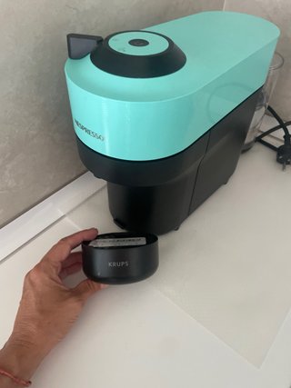 Cafetera Nespresso Vertuo Nueva en garantia