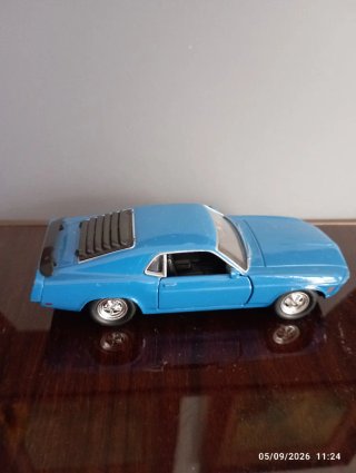Coches de juguete clásicos (2 unidades)