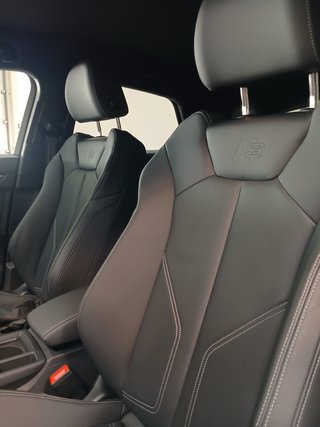 AUDI Q3 Sportback 35 TFSI Black line S tronic 150