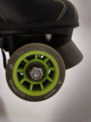 Patines 4 ruedas talla 32