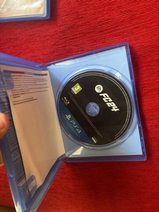 4 Juegos PS4: Spider-Man, FC 24, NFS, FIFA 22