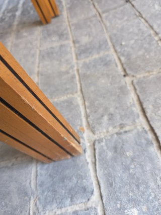 Mesa de centro de madera y cristal