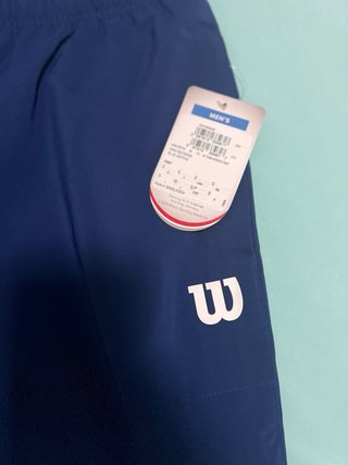 Pantalón de tenis Wilson.