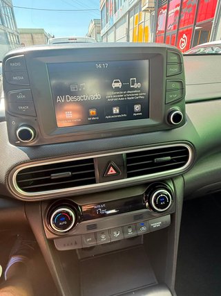 Hyundai Kona 1.0 TGDI Style Sky 4X2