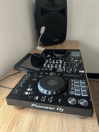 Controller DJ Pioneer XDJ-RX3